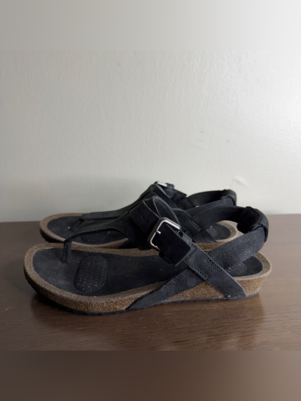 Teva Mahonia 3 Point Black Leather Wedge Sandals Sz 7 Womens